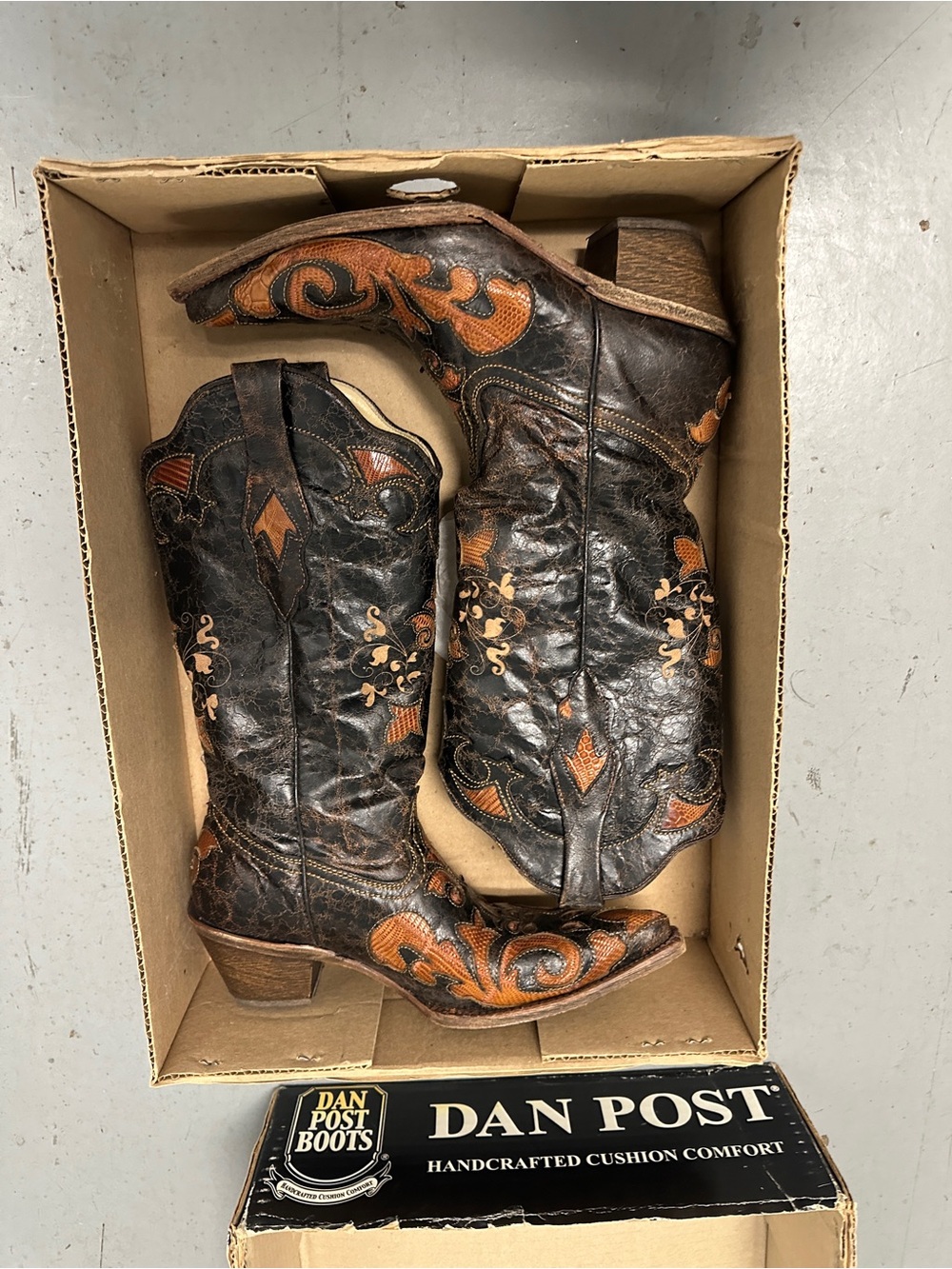 Y2K Era NIB Dan Post Cowboy/Cowgirl Boots, women’s size 8
